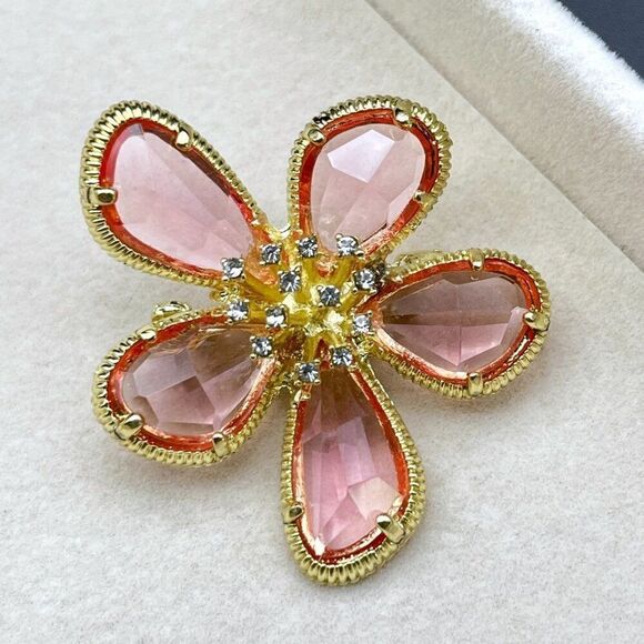 Yellow Gold with Pink Sapphire and White Diamond Crystal Flower Pin Back Brooch - Picture 3 of 8